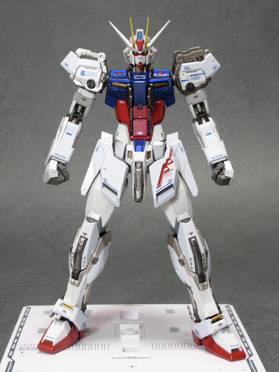 BANDAI - METAL BUILD エールストライカー 10th Ver.の+solo-truck.eu