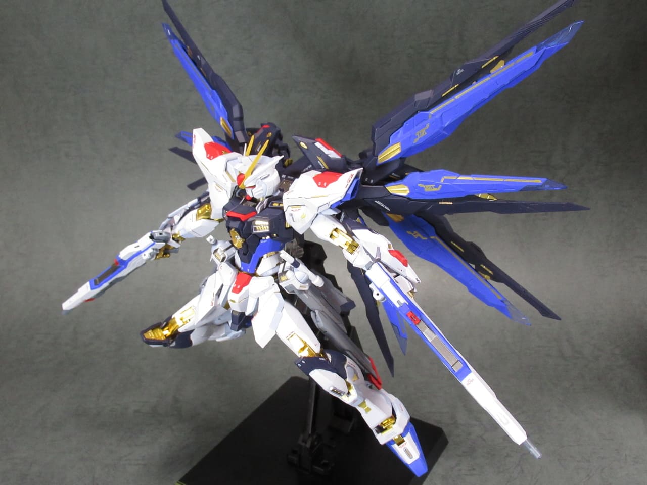 METAL BUILD ストライクフリーダムガンダム SOUL BLUE Ver. レビュー ...