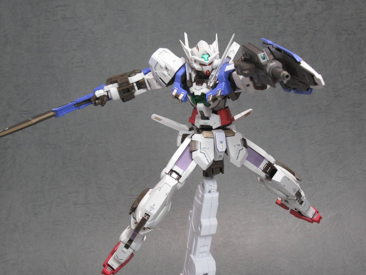 直販専門店 METAL BUILD ガンダムアストレア＋プロトGNハイメガ