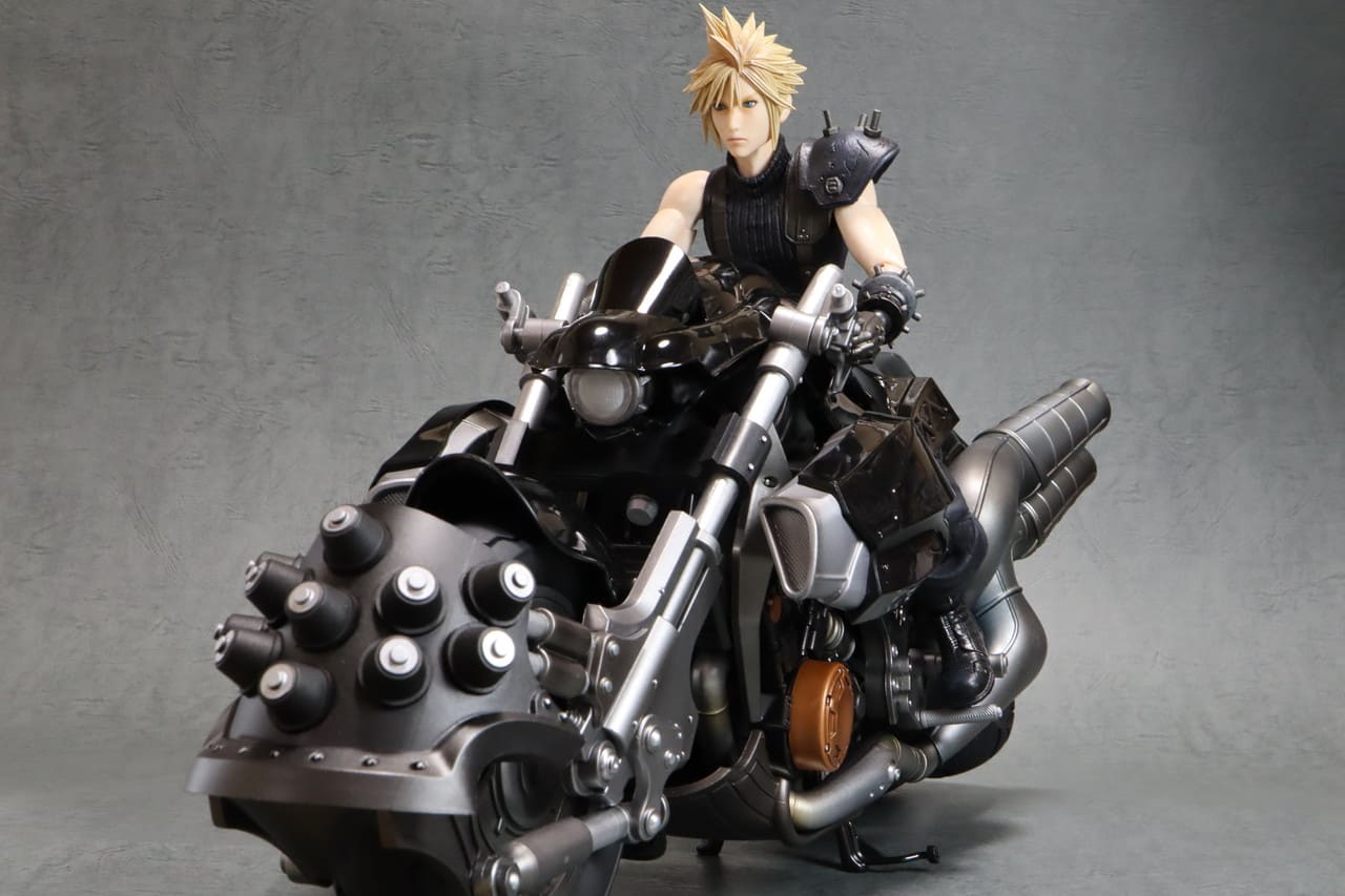 FINAL FANTASY VII REMAKE PLAY ARTS 改 クラウド・ストライフ ...