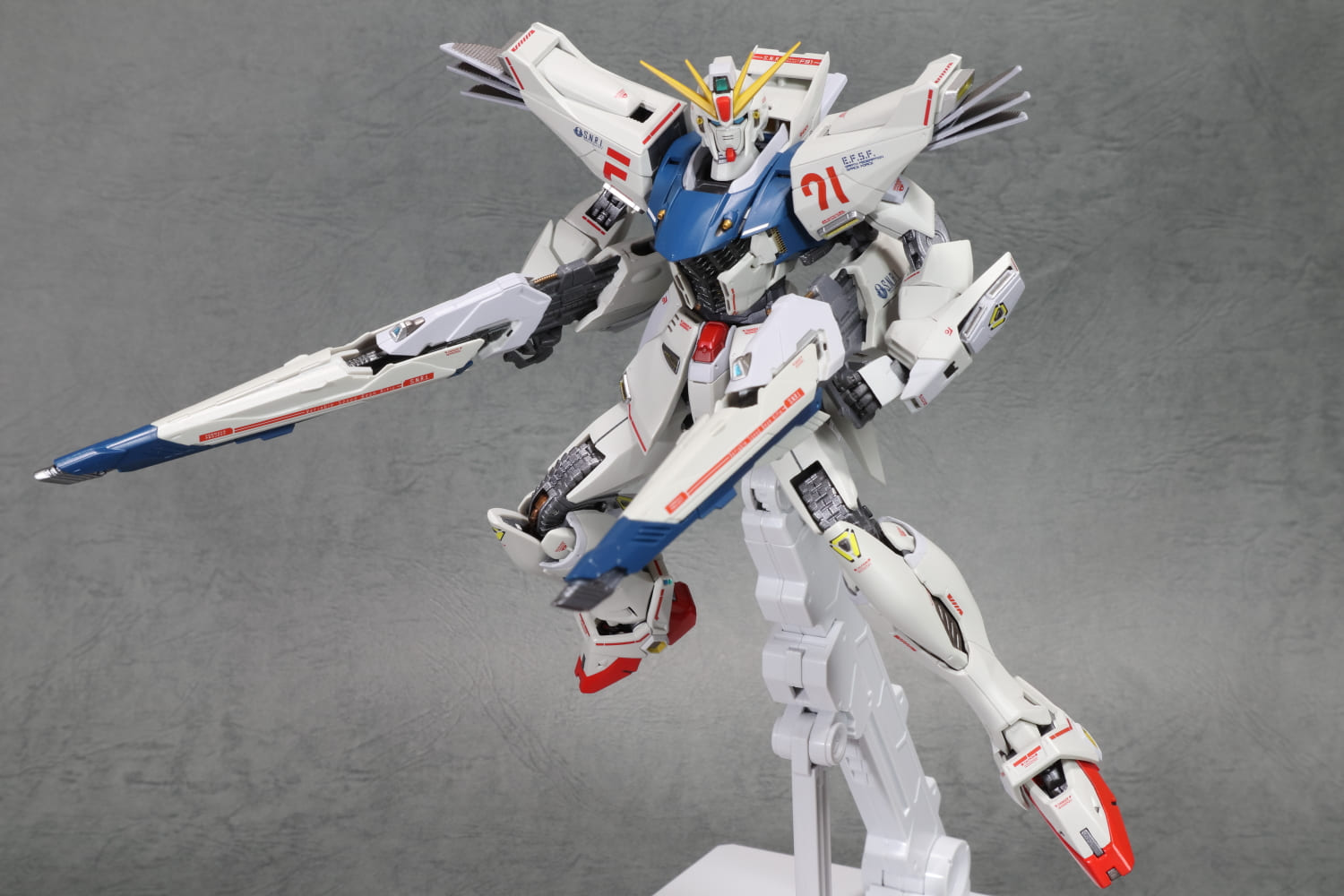 SALE／77%OFF】 METAL BUILD ガンダムF91 CHRONICLE WHITE Ver