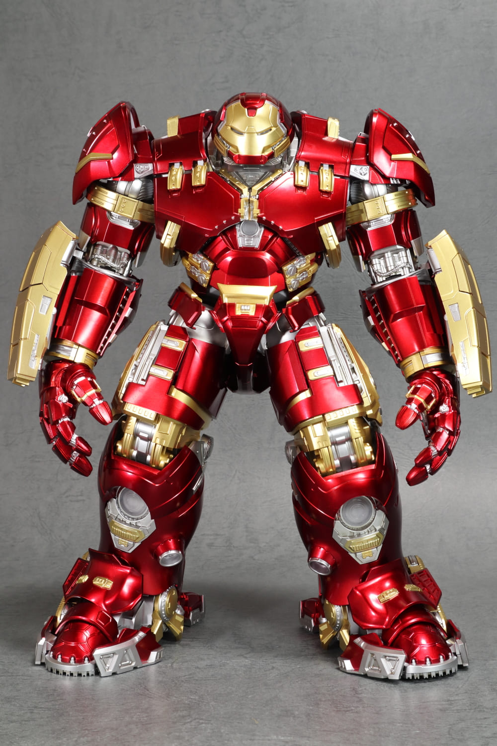 DLX Iron Man Mark 44 “Hulkbuster” （DLX アイアンマン・マーク44