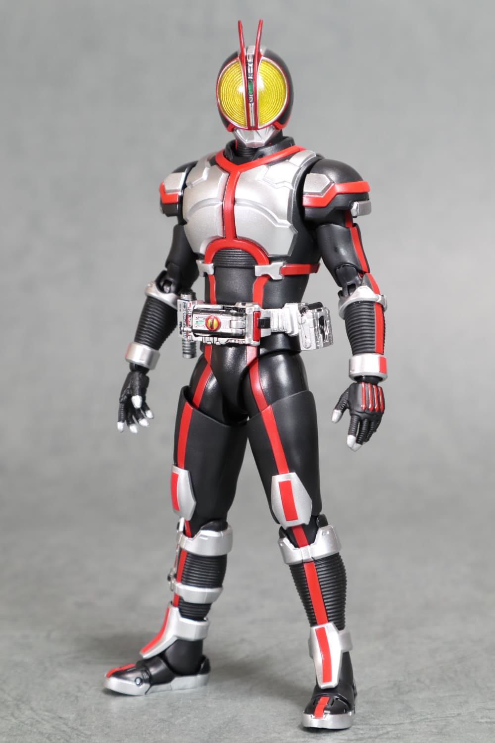 S.H.Figuarts（真骨彫製法） 仮面ライダーファイズ 仮面ライダー555 