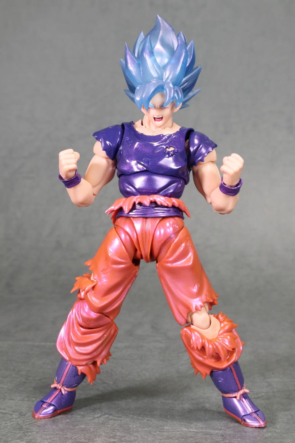 S.H. フィギュアーツ ドラゴンボール スーパーサイヤ人ゴットスーパー