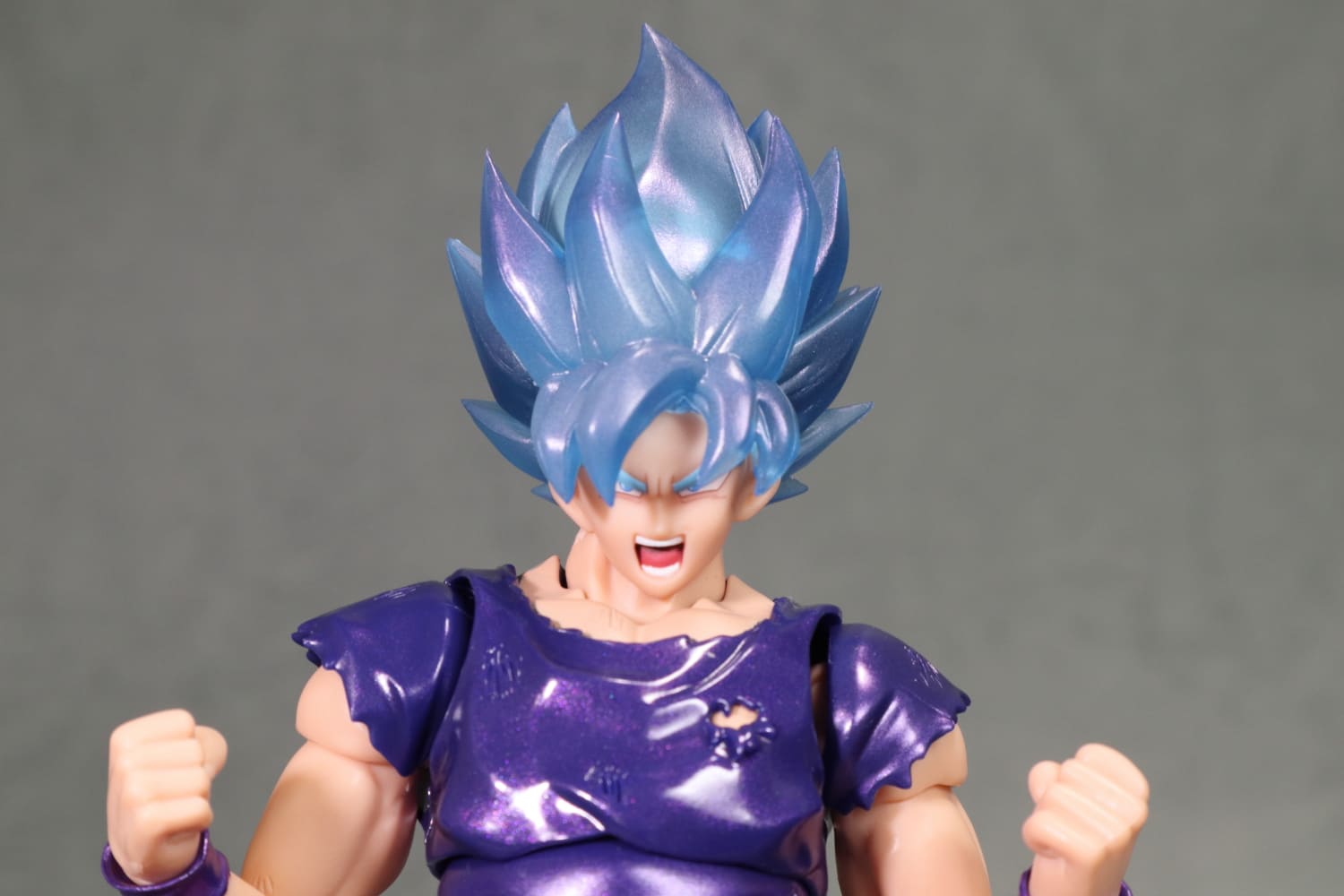 S.H.Figuarts スーパーサイヤ人ゴッドスーパーサイヤ人孫悟空 界
